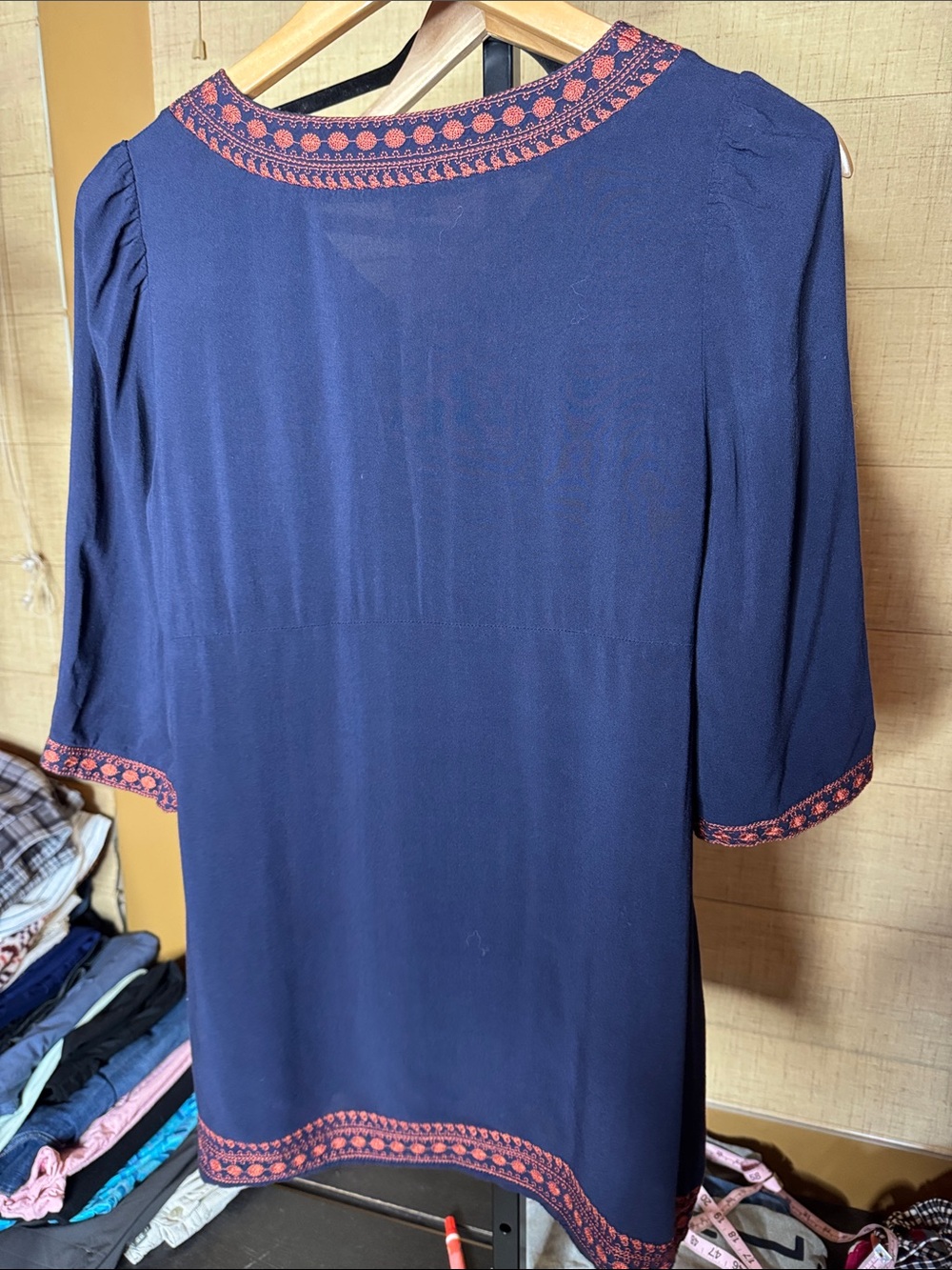 WD NY Navy Embroidered Boho Tunic Top Medium Rayon Peasant Festival Blouse - Picture 9 of 9